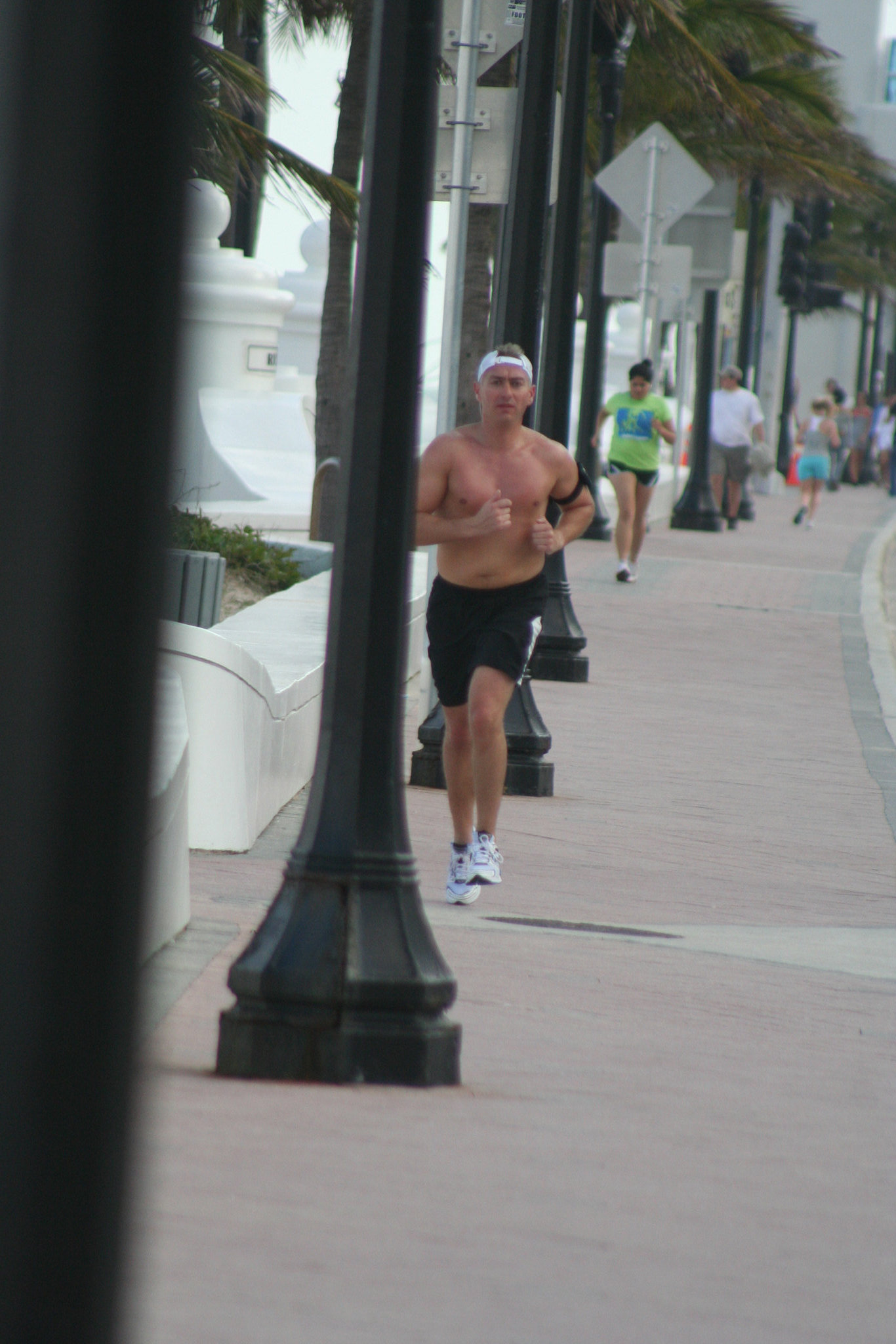 65.LauderdaleBeach.FortLauderdale.FL.9March2009