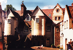 edinburgh, white horse close