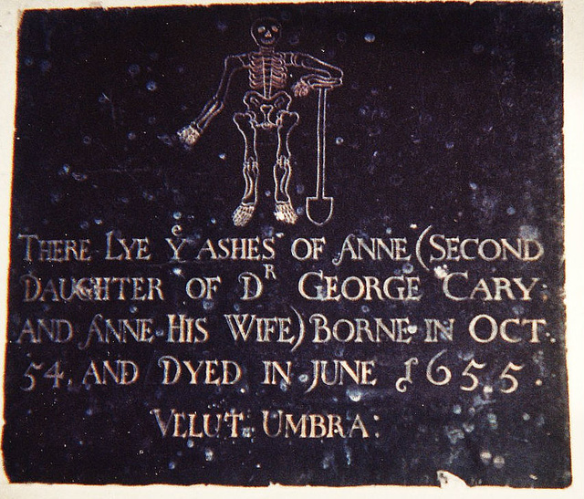 clovelly church, cornwall, tomb of anne cary +1655