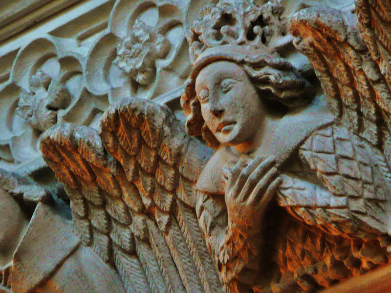 ewelme 1475 crowned angel