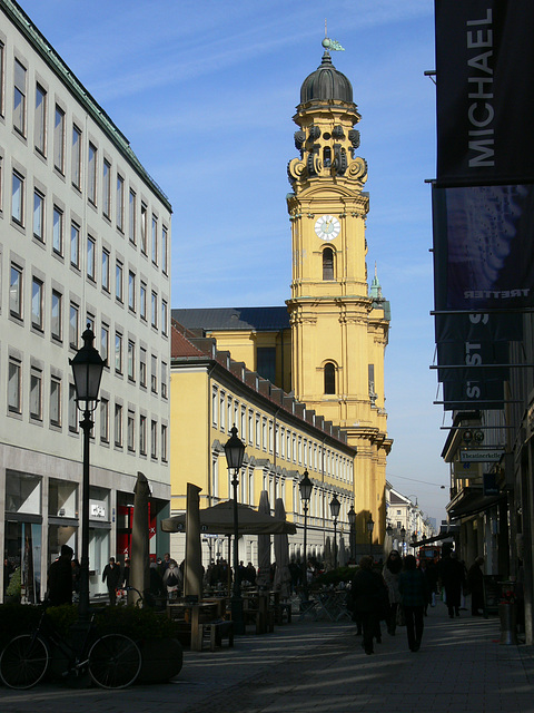 München - Theatinerkirche