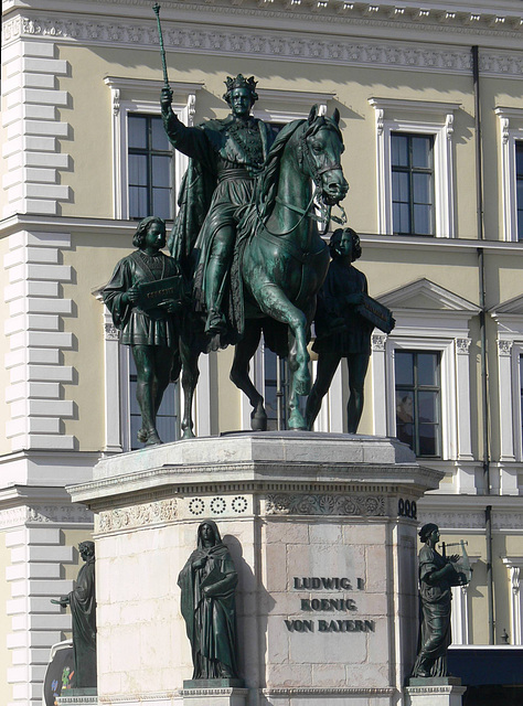 München - Reiterstandbild König Ludwig I. von Bayern