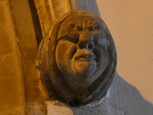 cliffe church, head in chancel