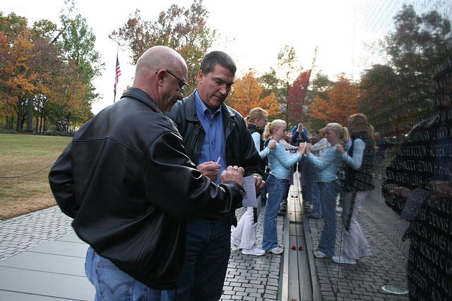 51.VietnamWarVeteransMemorial.WDC.14November2007