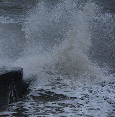 waves at Lyme