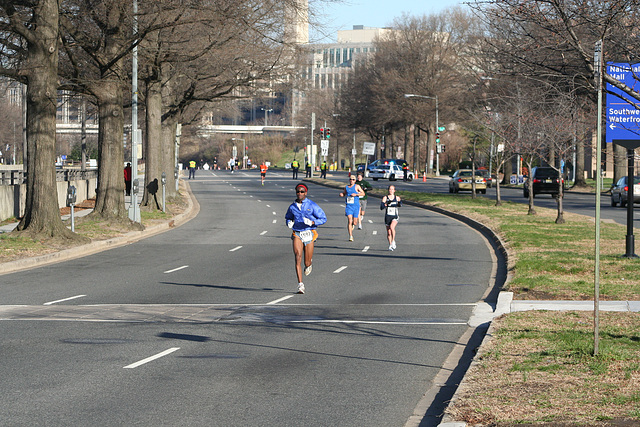 201.NationalMarathon.SW.WDC.21March2009