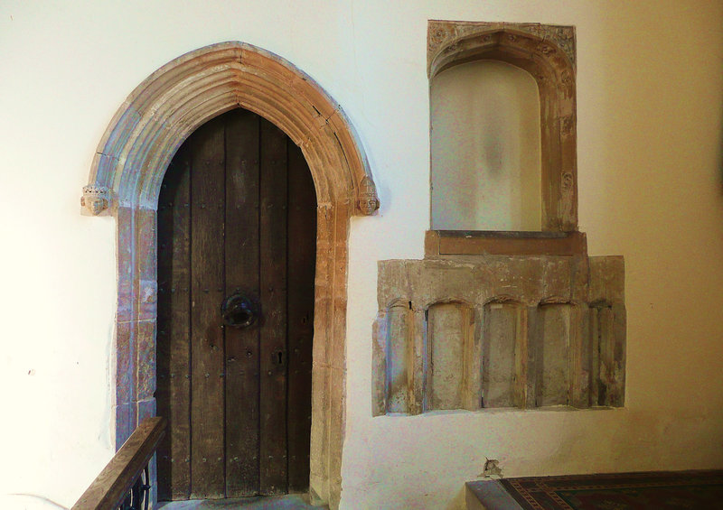 mellis church, easter sepulchre c15