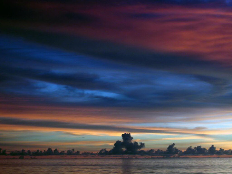 Cloud sculptures at the skyline