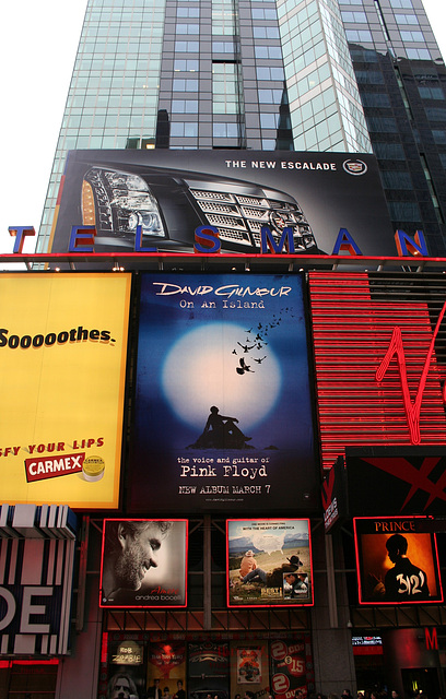 96.TimesSquare.NYC.25March2006