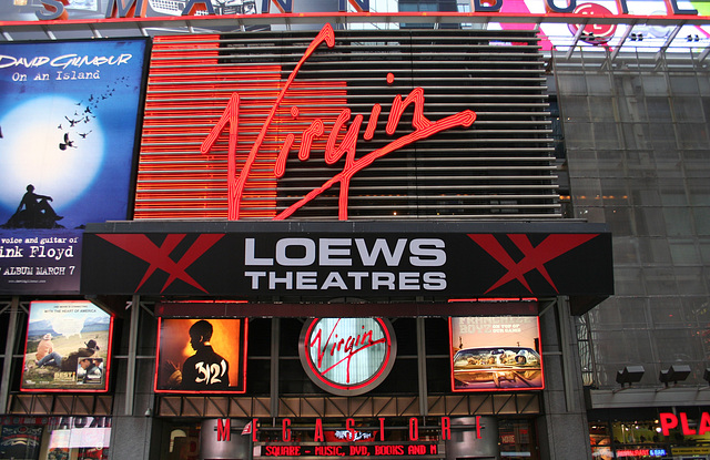 98.TimesSquare.NYC.25March2006