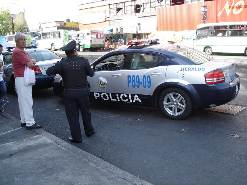 Policia P89-09 Heraldo