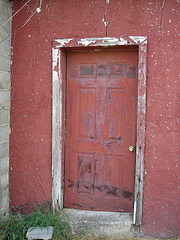 Porte douteuse / Doubful door - Indianola, Mississippi. USA - 9 juillet 2010.