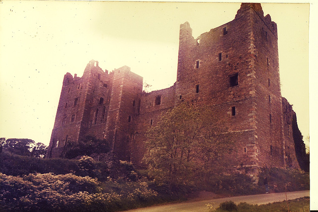 bolton castle 1375-79