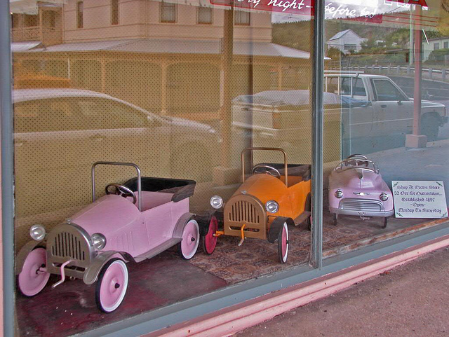 Toyshop window in Queenstown