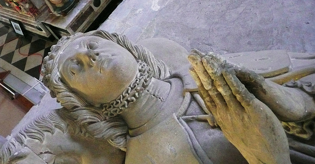 framlingham church tomb c.1565