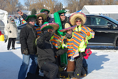 Winter Golf for food shelf