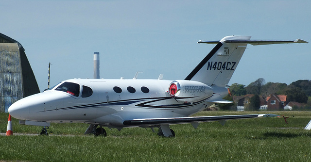 N404CZ at Lee on Solent - 6 May 2013