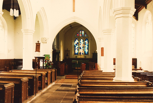 totternhoe church c15-c16