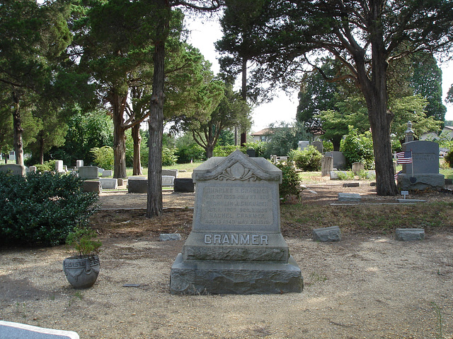 Cimetière Greenwood cemetery / Long head, New-Jersey ( NJ ). USA - 20 juillet 2010.