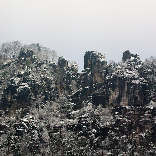 Die Bastei in einem Zug