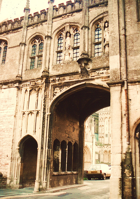 wells chain gate 1444-59