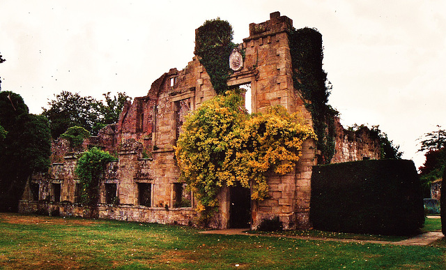 scotney castle 1635