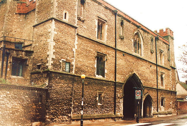 ely cathedral 1397 gatehouse