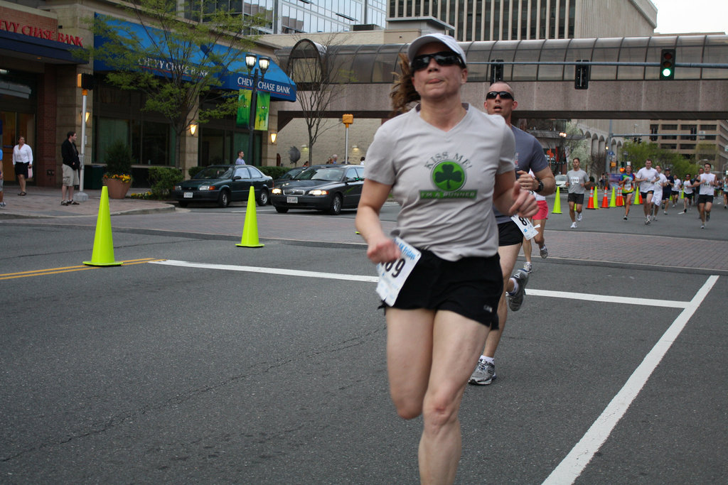 212.TheRace.5KRun.CrystalDrive.ArlingtonVA.2April2010