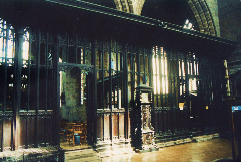 chesterfield church, screen