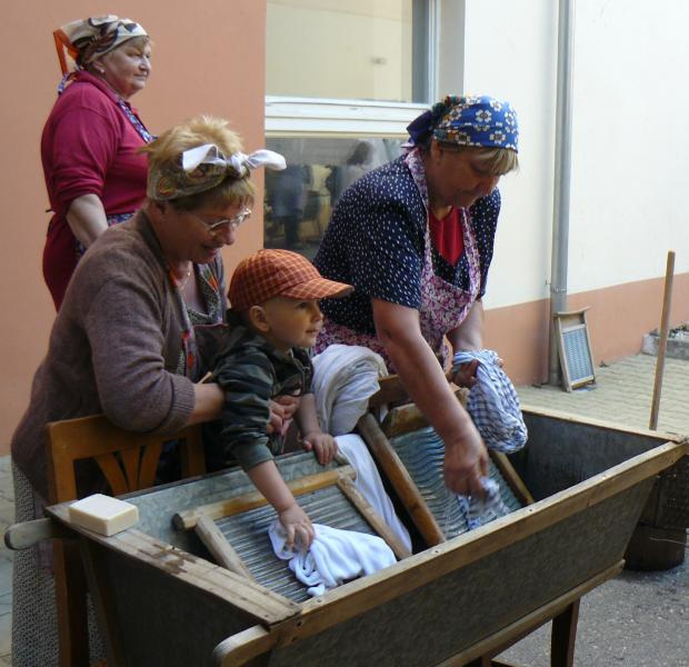 Svitavy - historia tolaĵlavado dum la Muzea nokto en la Urba Muzeo kaj Galerio (www.muzeum.svitavy.cz)