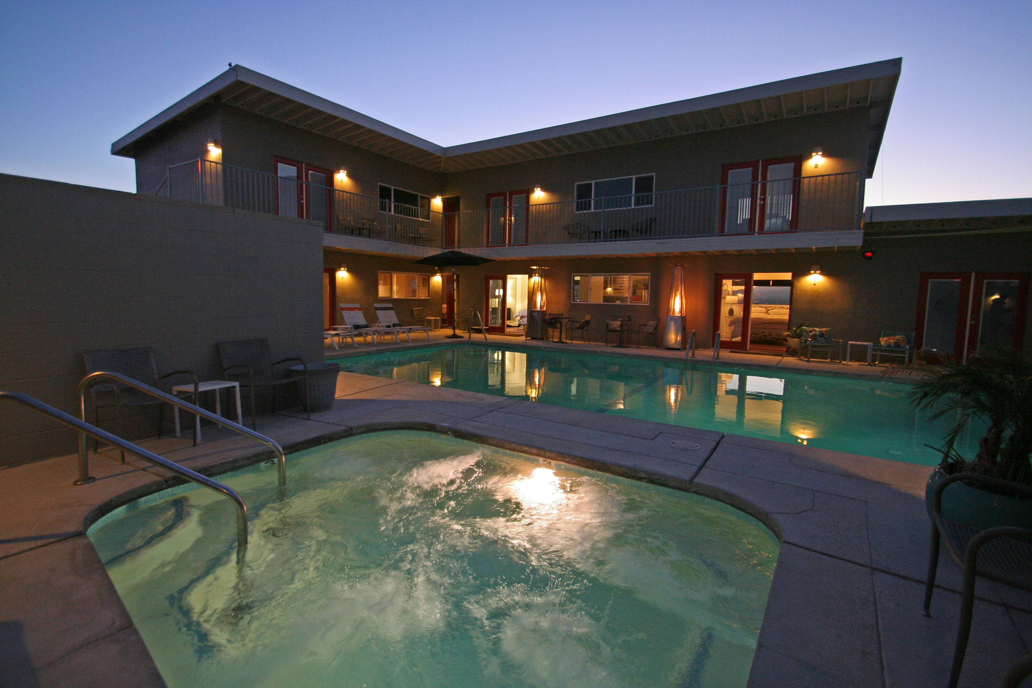 Dog Spa - DHS Spa Tour 2011 (8830A)