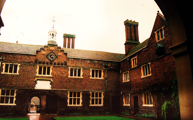 guildford, abbot's hospital 1619