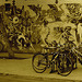 Nescanep graffitis & bikes / Graffitis Nescanepiens & vélos - Montréal, Québec. CANADA / 10 septembre 2010 - Recadrage sepia