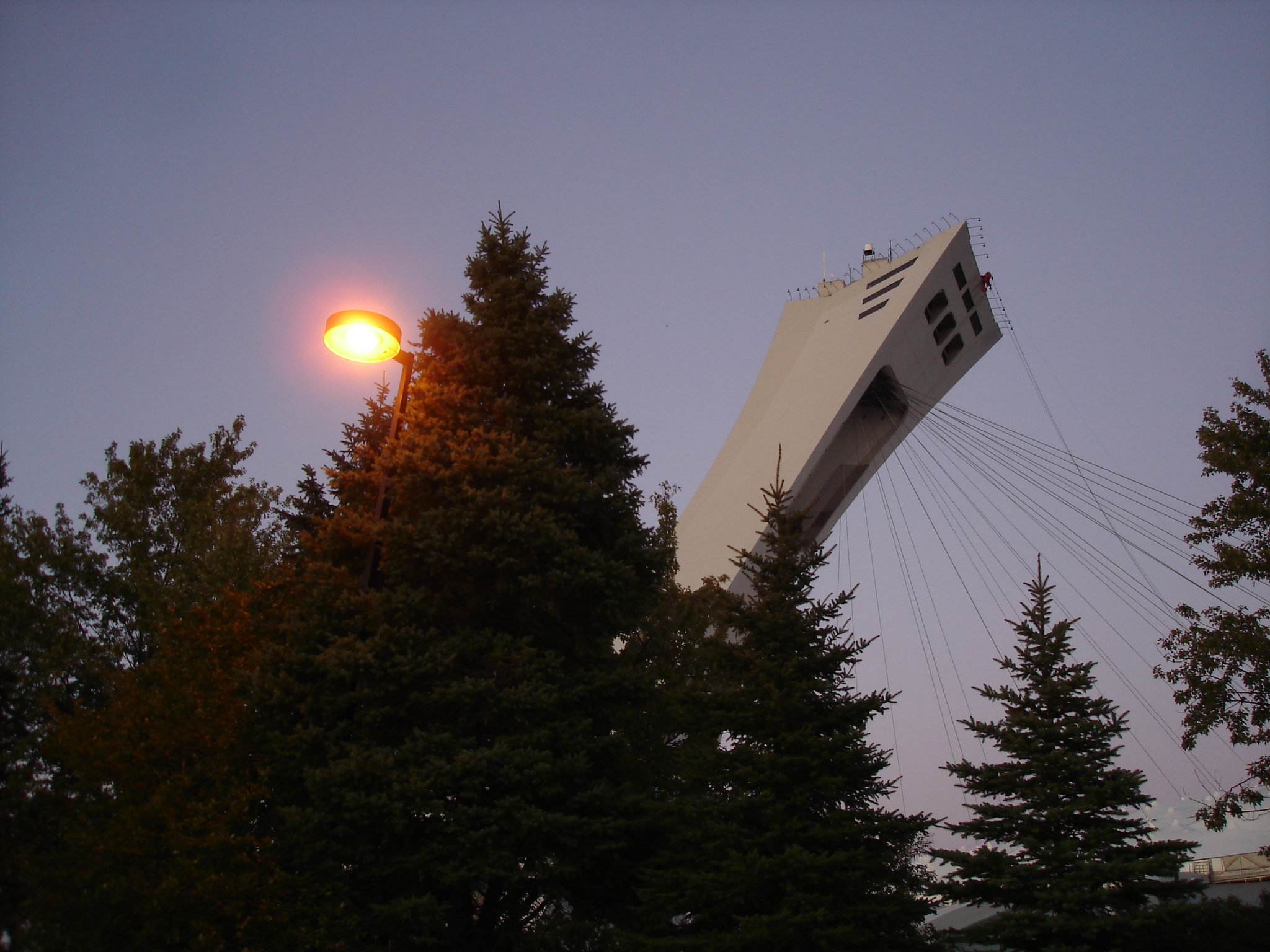 Stade olympique / Olympic stadium