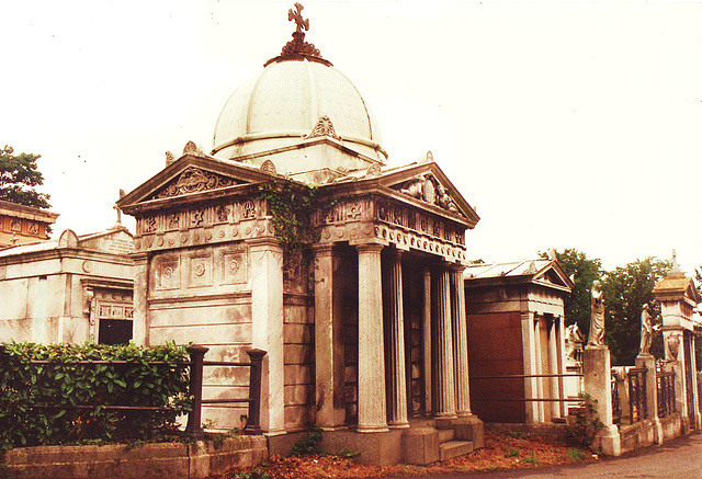 london, norwood cemetery