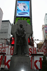 52.TimesSquare.NYC.25March2006