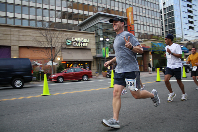 192.TheRace.5KRun.CrystalDrive.ArlingtonVA.2April2010