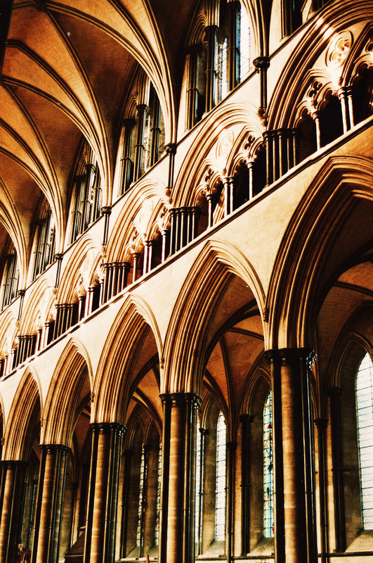 salisbury nave roofed 1266