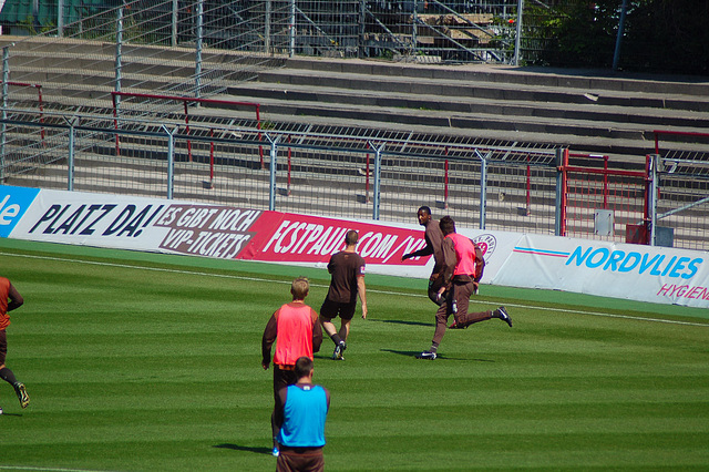 St. Pauli Traninig 05.05.2011  Bild 46