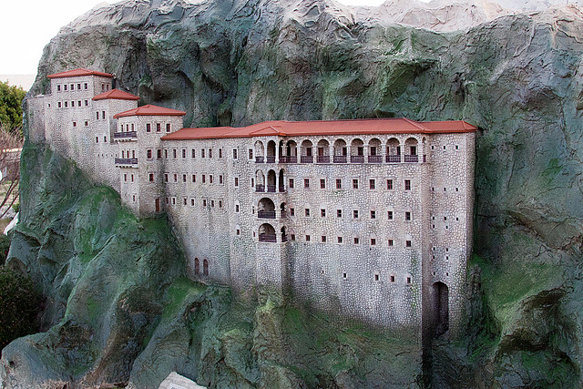 20110228 0048RAfw Antalya Miniaturen