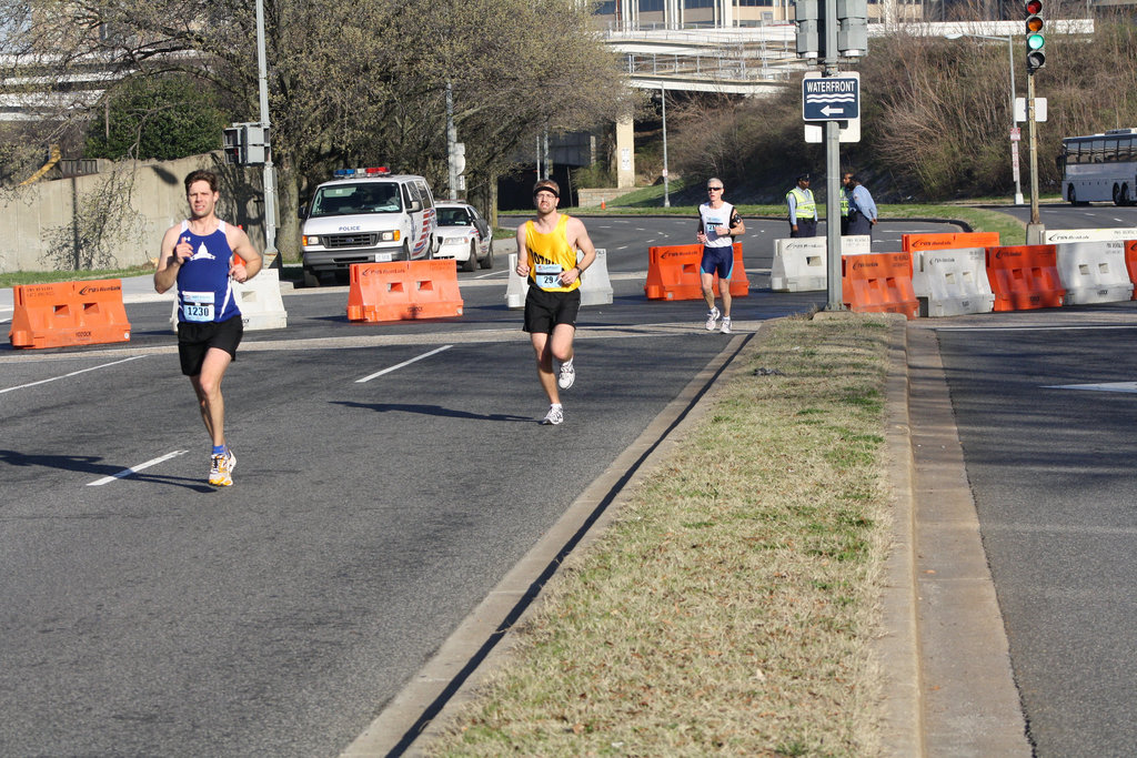 353.5thNationalMarathon.9MaineAvenue.SW.WDC.20March2010