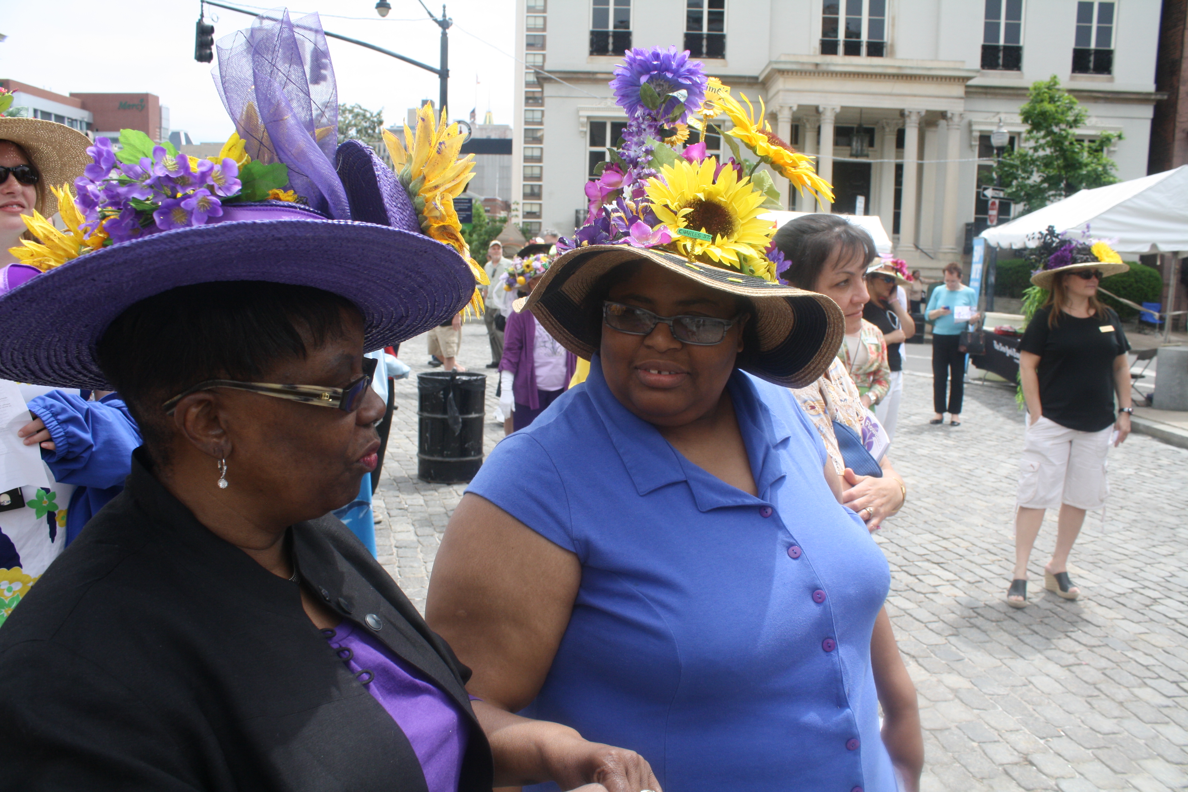 58.HatContest.Flowermart.MountVernon.Baltimore.MD.7May2010