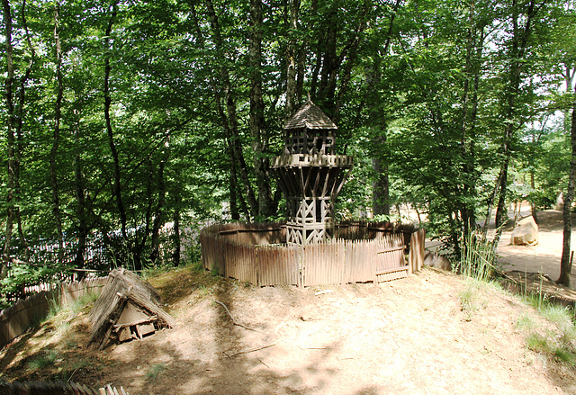 Maquette d'une motte - Guédelon - 2011