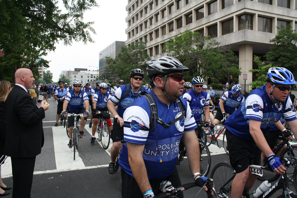 108.BicyclistsArrival.PUT.NLEOM.WDC.12May2010