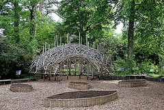 Jardin des enfants , et des abeilles