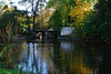 Petit pont enjambant la Conie