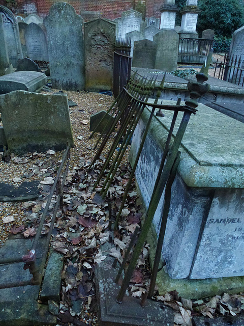 synagogue and jewish graveyard rochester, kent