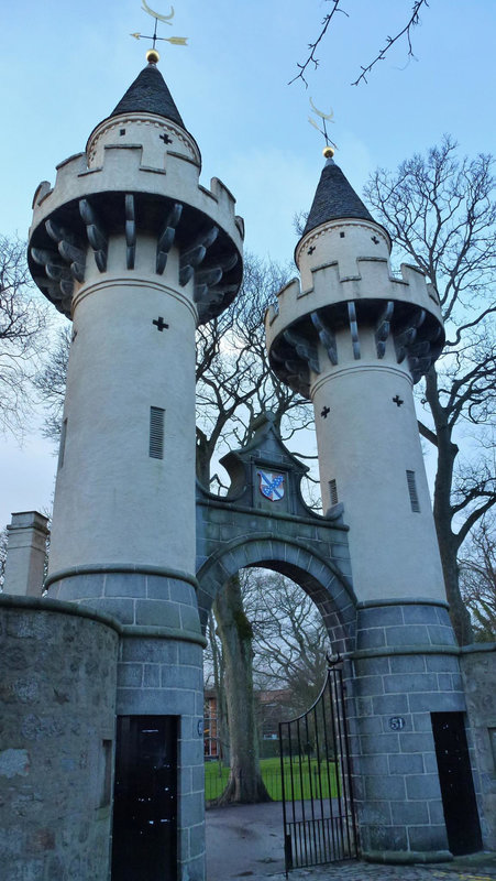 powis gates, college bounds, aberdeen, scotland