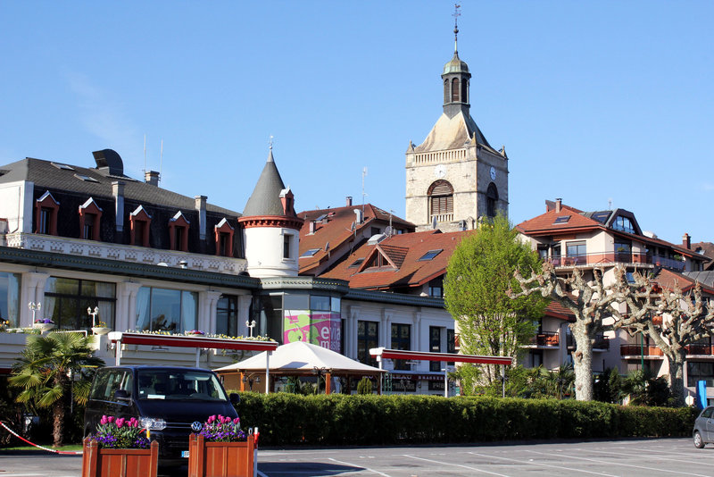Évian