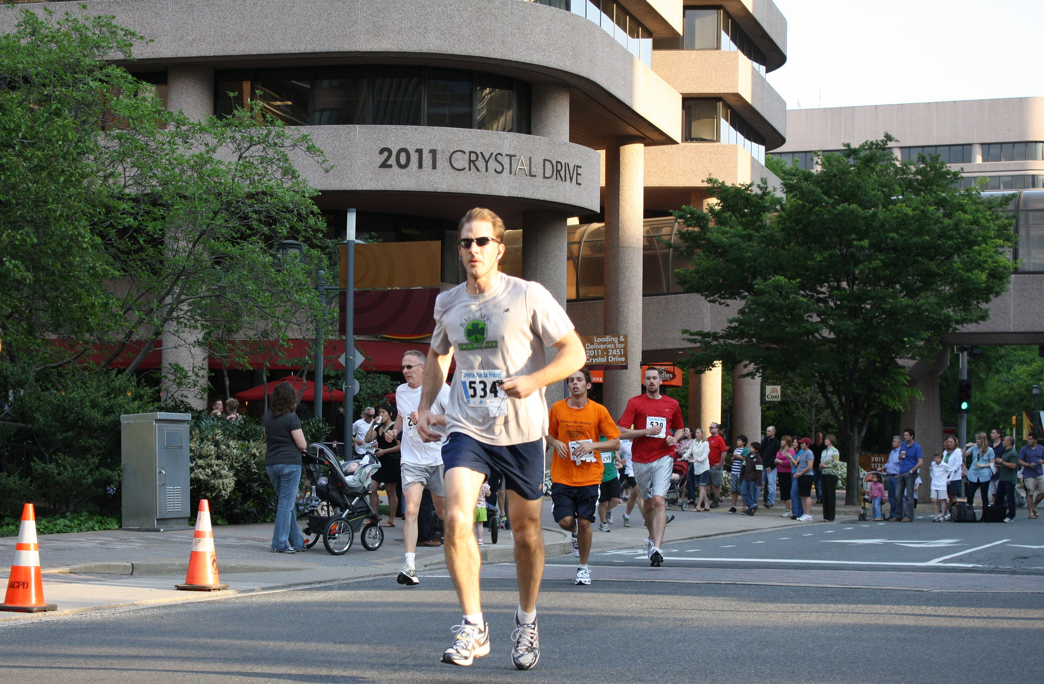 61a.TheRace.5KRun.CrystalDrive.ArlingtonVA.23April2010